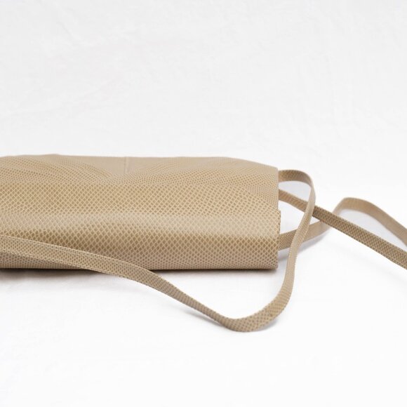 VTG RENE MANCINI Paris Tan Snakeskin Pleated Clutch Purse Evening Bag 9"W - Picture 5 of 10